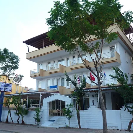 Hotel Arinna Park