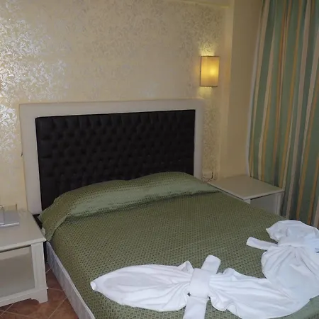 Arinna Park Hotel
